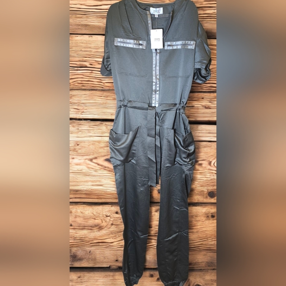 RARE INSPR-D BY TEZZA Olive Green Zipper Front Jumpsuit/Coveralls Size S…